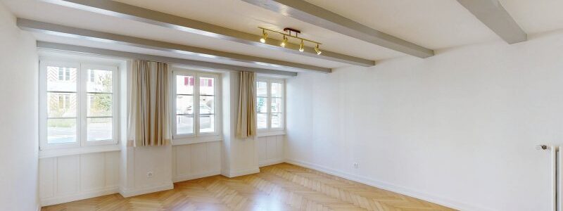 02526 – Appartement 5 pièces – Place du Temple 13 – Cortaillod